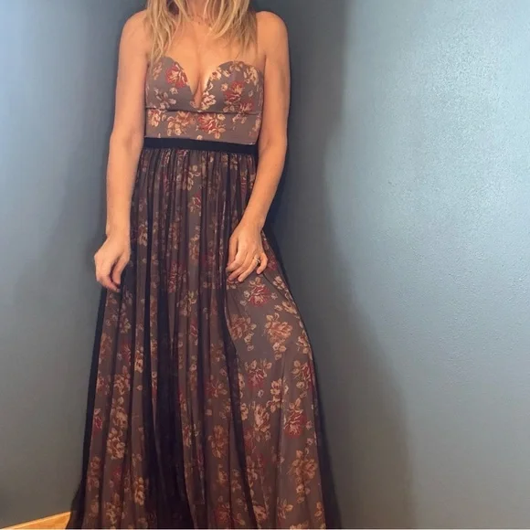 Free People Dare to Dream Sweetheart Strapless Gown - Picture 5 of 14